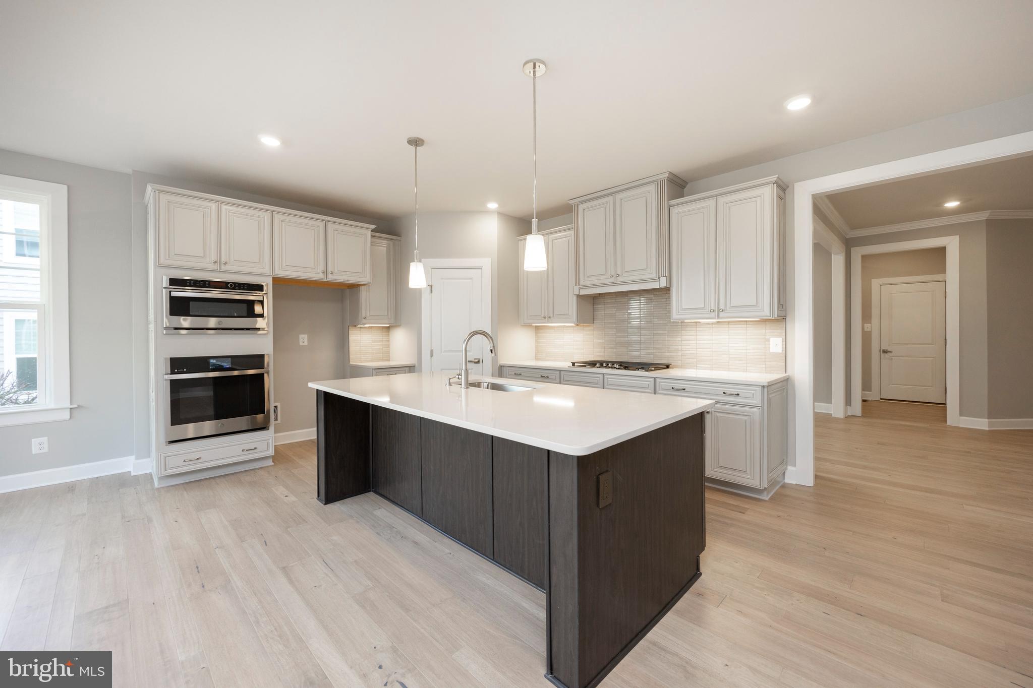 GREYSTONE - Residential