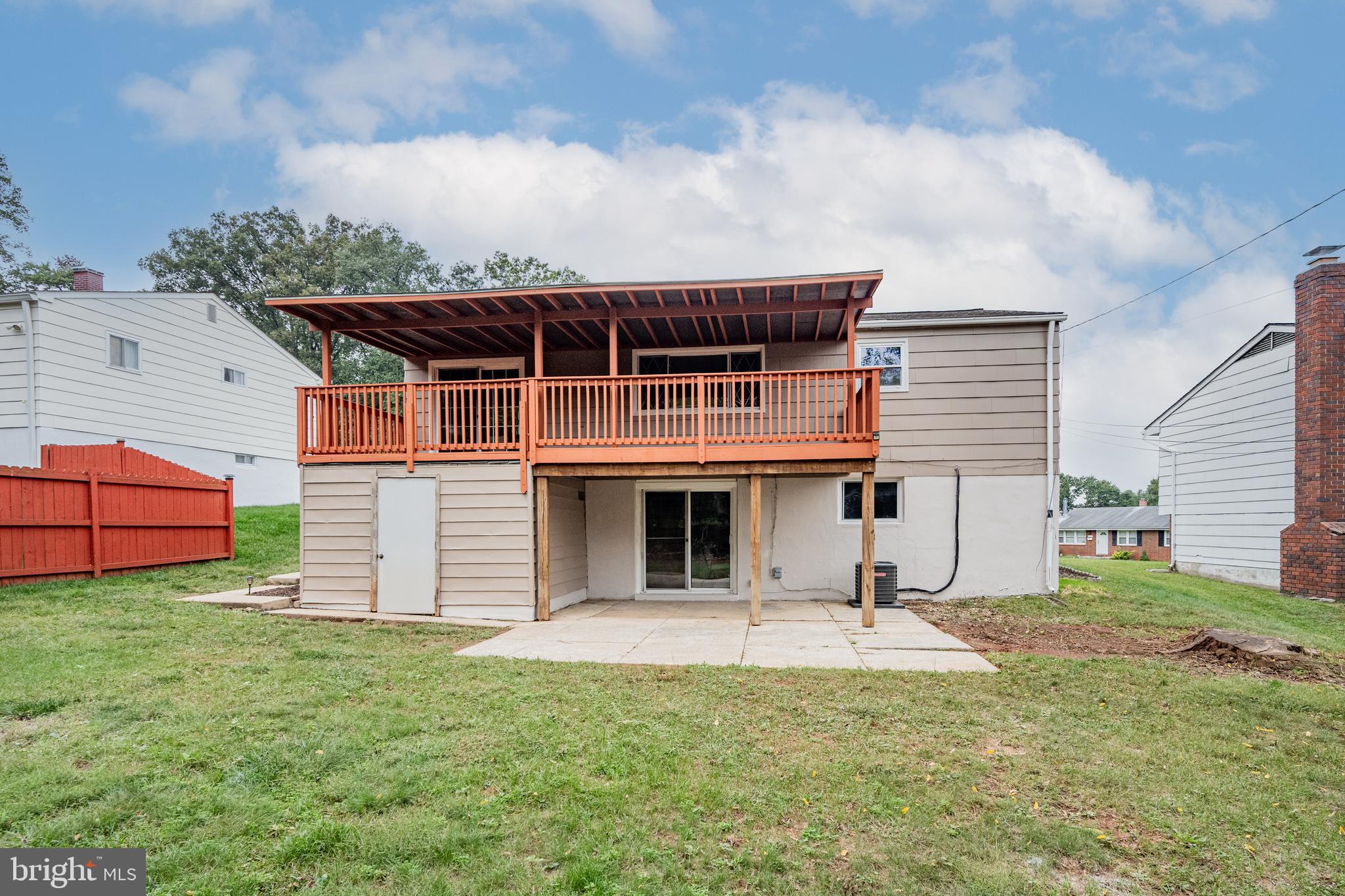 STONEYBROOK - Residential