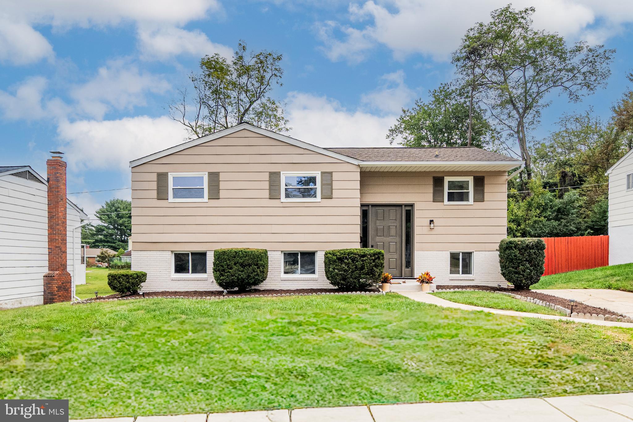 STONEYBROOK - Residential