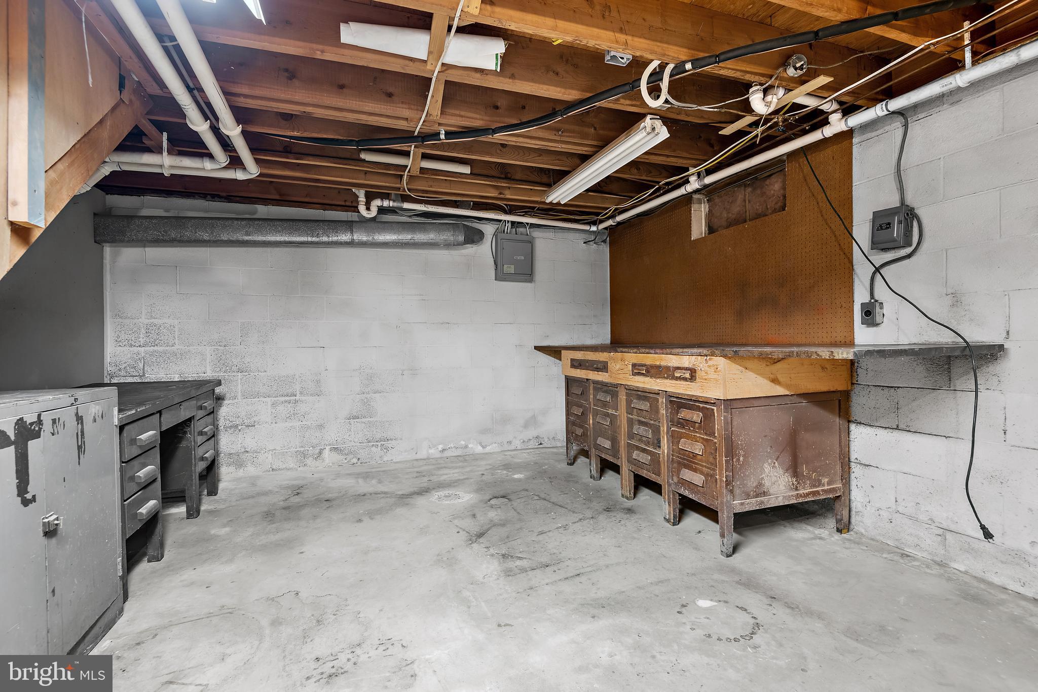 EDEN HEIGHTS - Residential