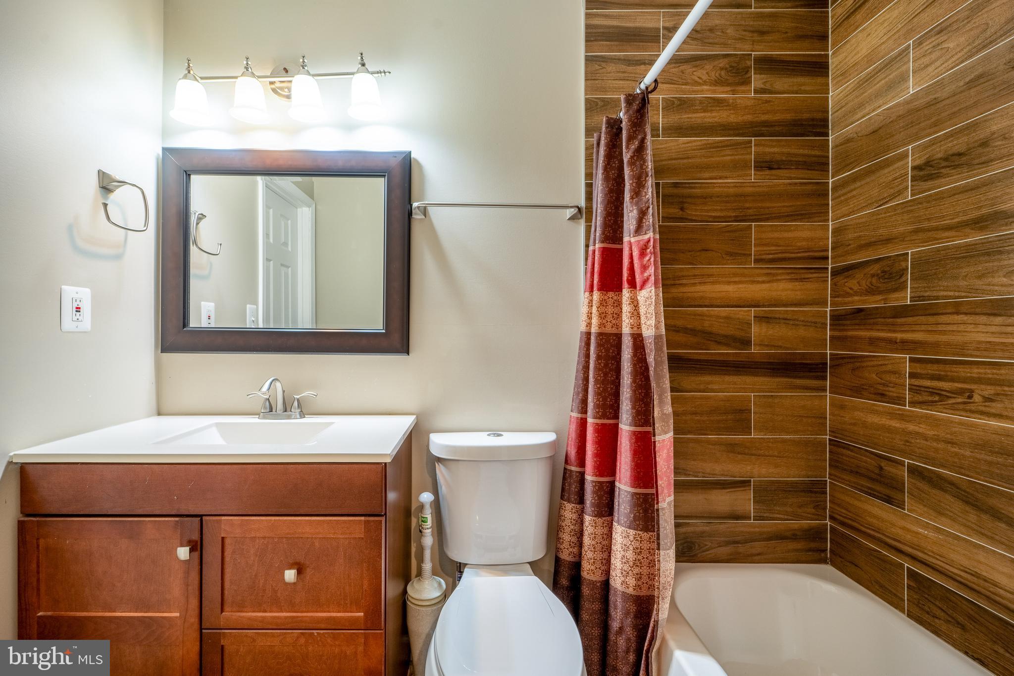 WILLOWBROOK - Residential Lease