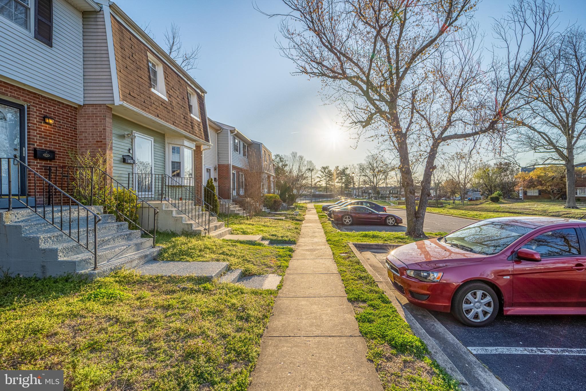 WILLOWBROOK - Residential Lease