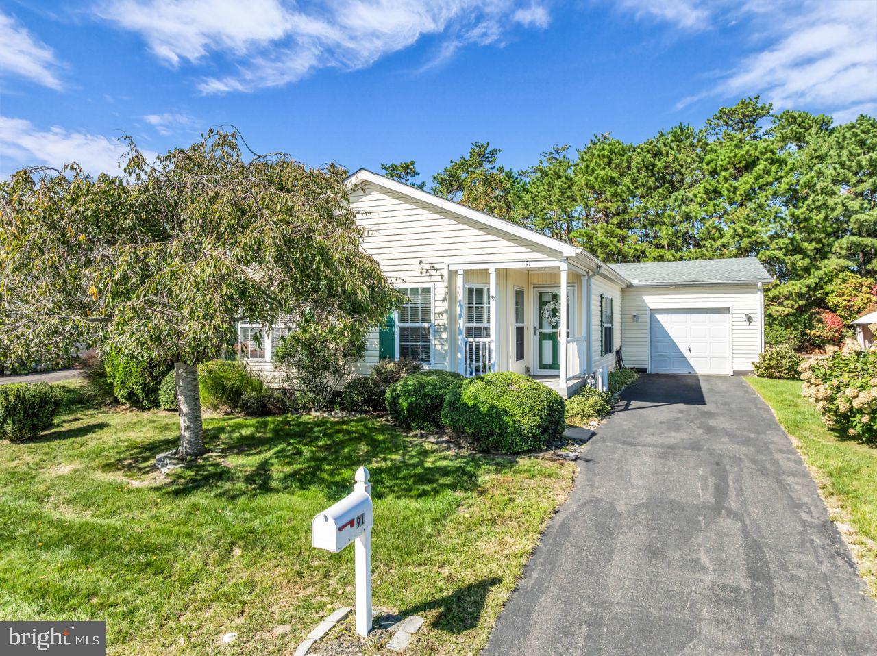 91 OAK RIDGE LANE