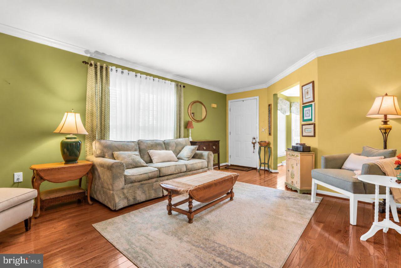 91 OAK RIDGE LANE
