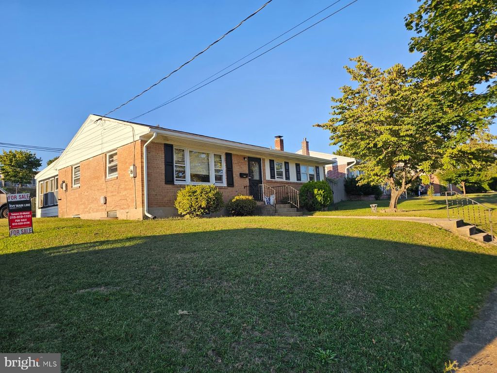 Photo of 6900 Huntingdon Street, HARRISBURG, PA 17111 (MLS # PADA2057400)