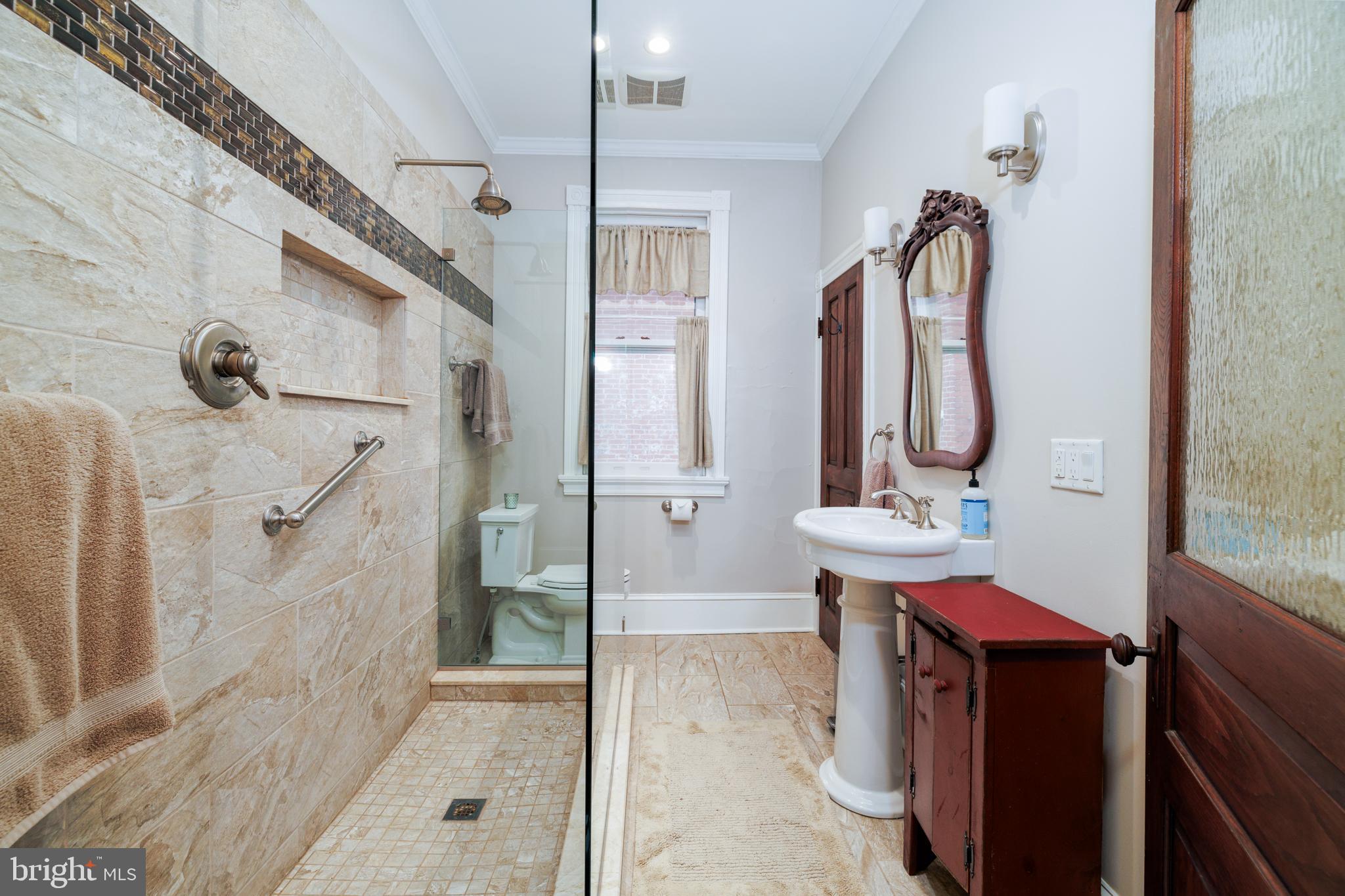 DOWNTOWN FREDERICK - Residential