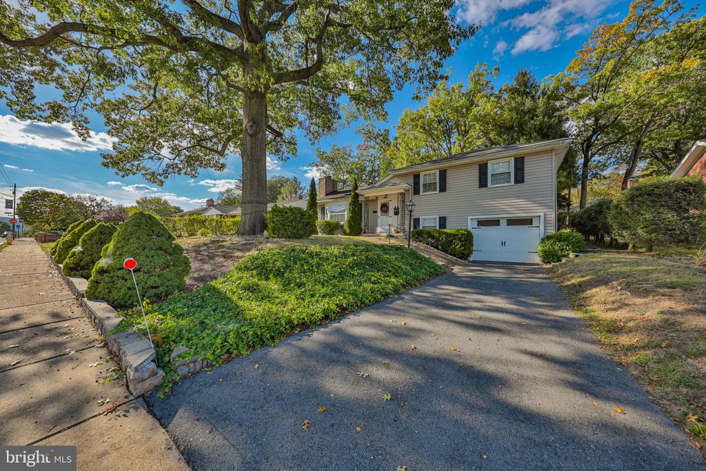 Photo of 815 Columbia Avenue, PALMERTON, PA 18071 (MLS # PACC2006790)