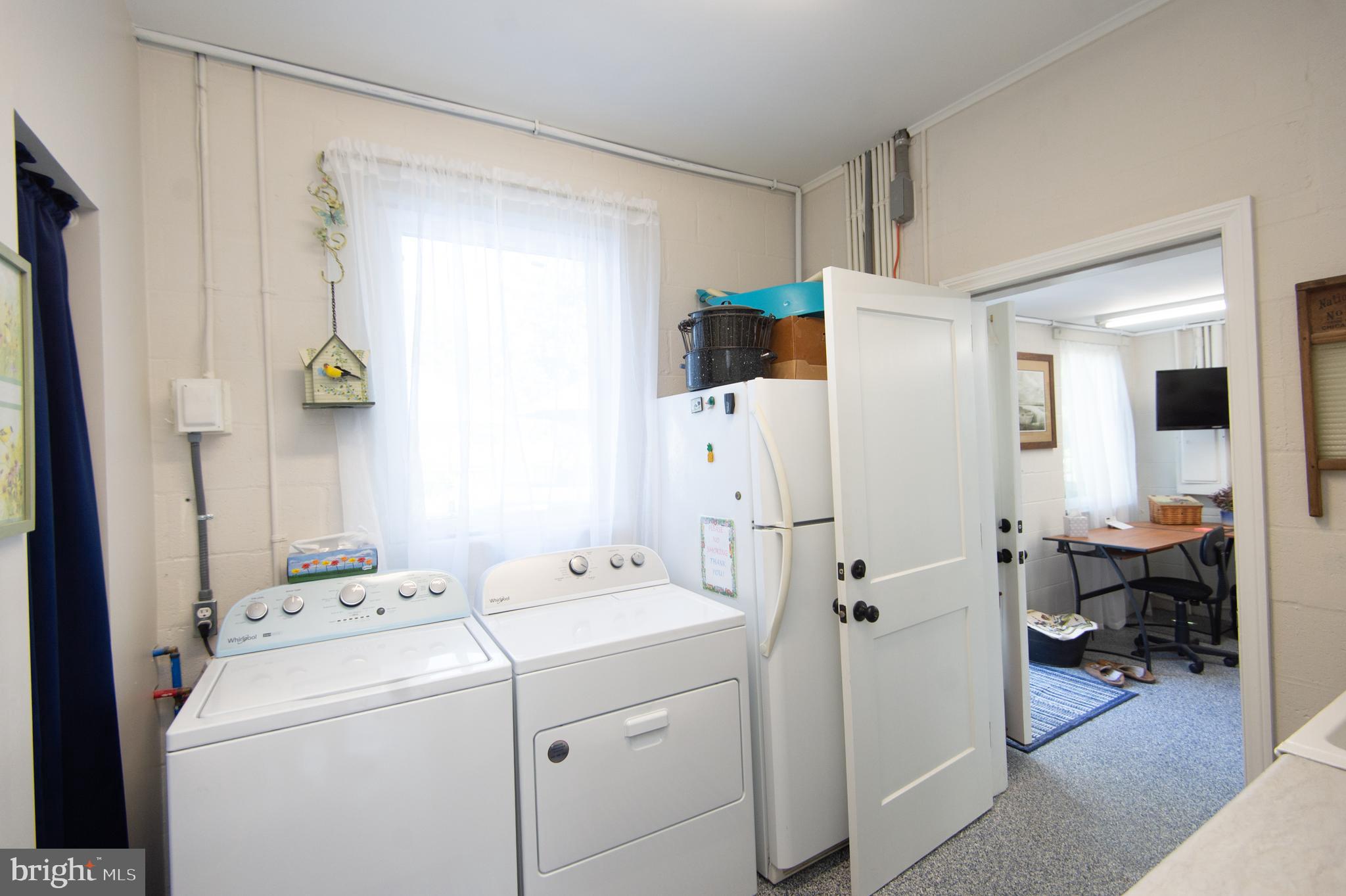 ALGONQUIN - Residential