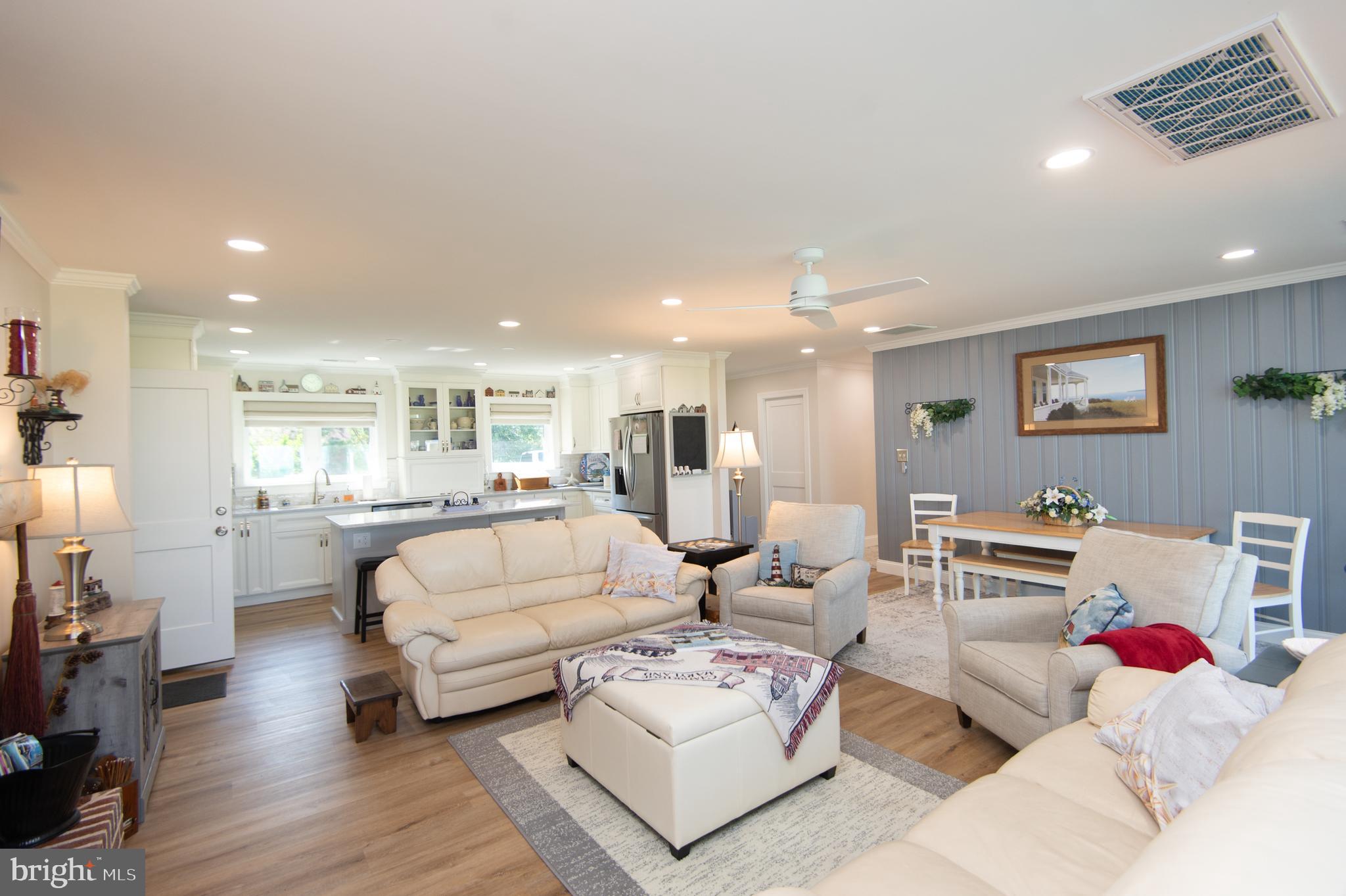 ALGONQUIN - Residential