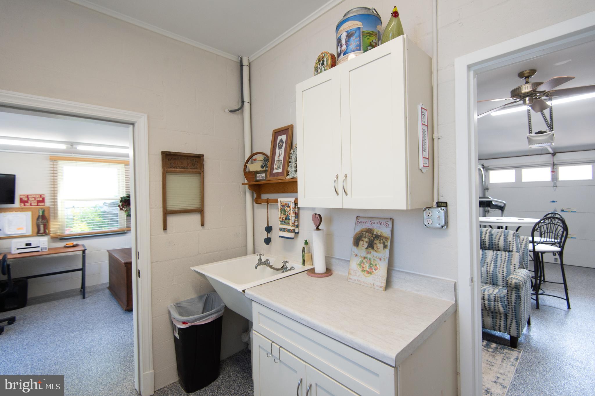 ALGONQUIN - Residential