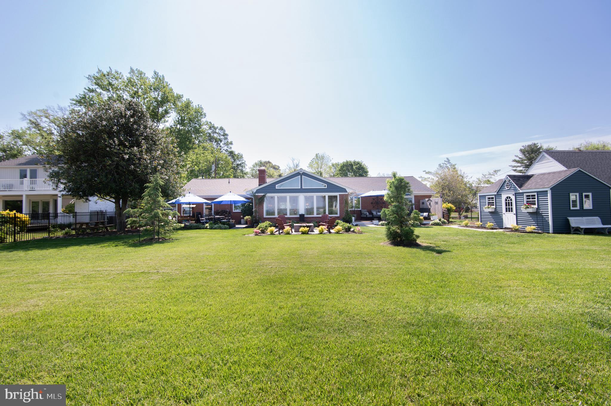 ALGONQUIN - Residential