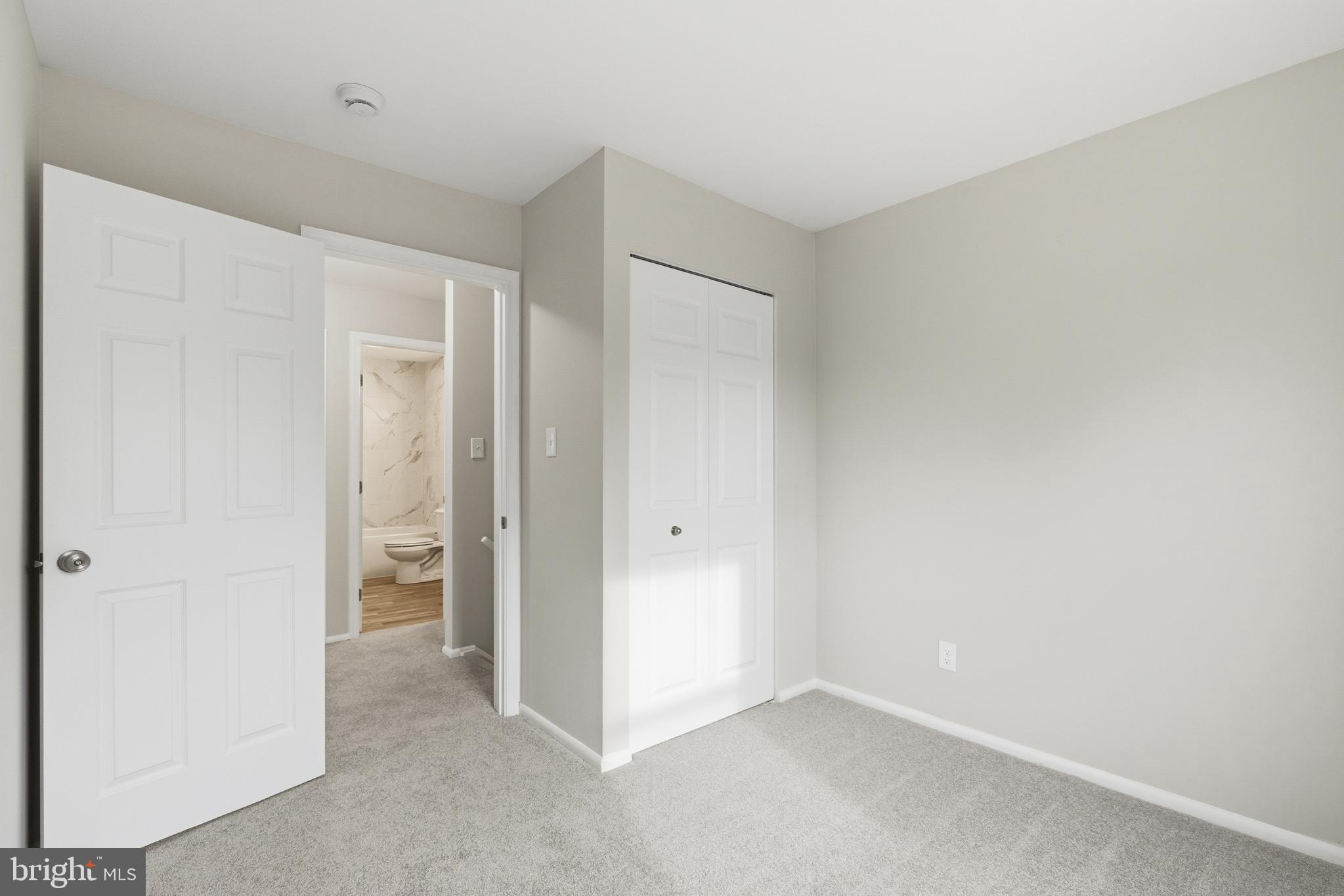 SURRATTS GARDENS - Residential