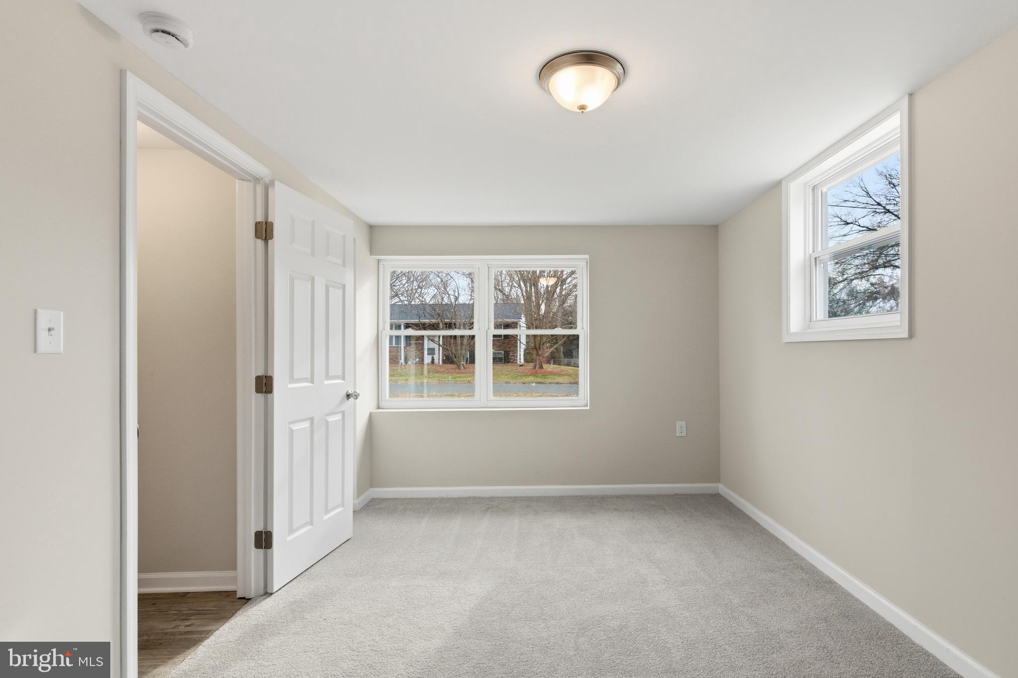 SURRATTS GARDENS - Residential