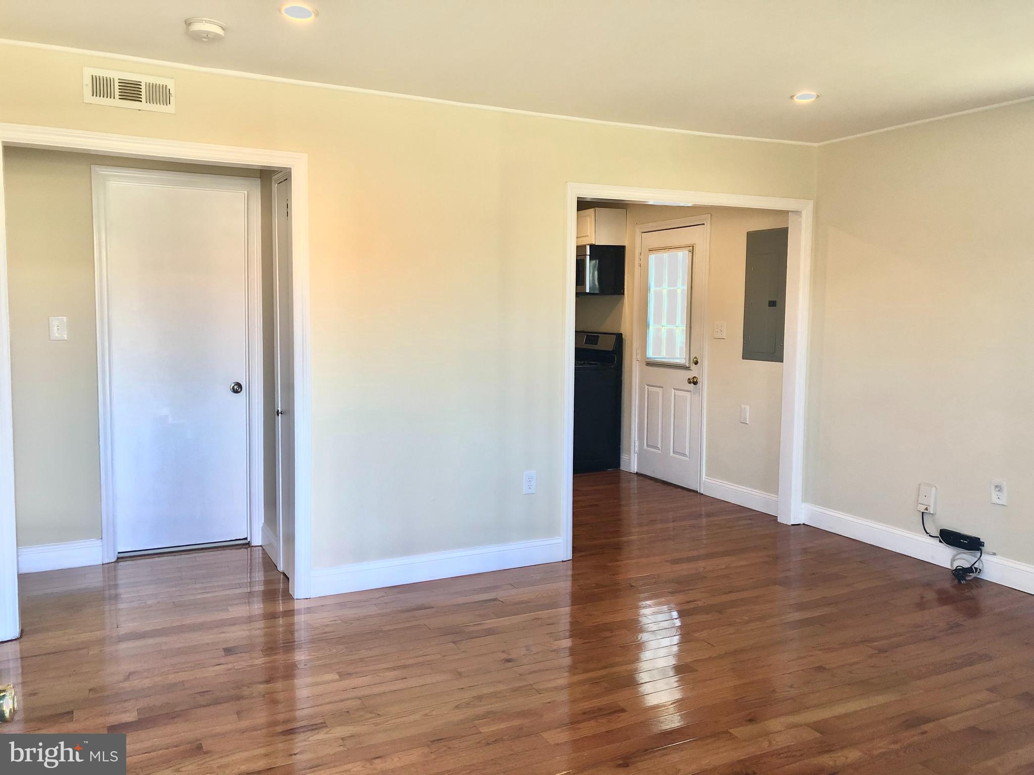 CHERRY HILL - Residential