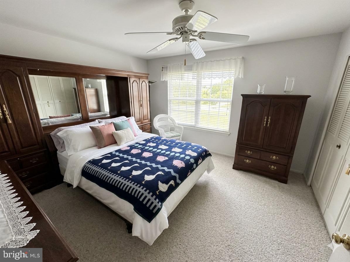 LIBERTY SQUARE - Residential