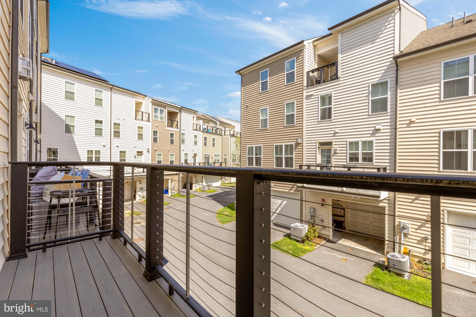 GLENMONT METROCENTRE - Residential