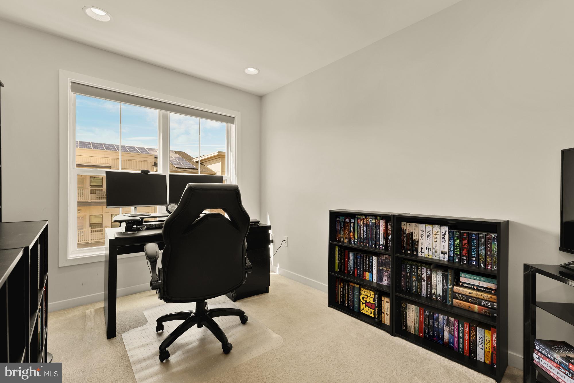 GLENMONT METROCENTRE - Residential