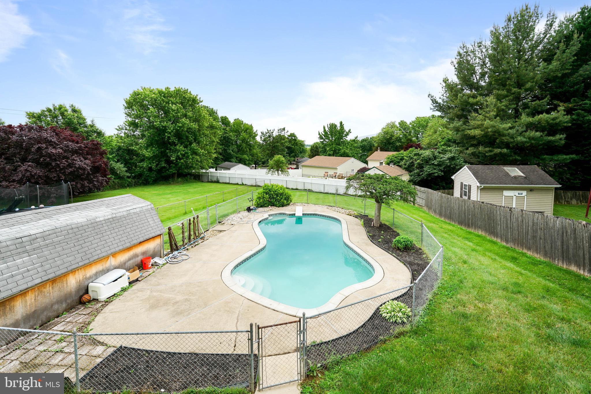 BUCKHILL FARMS - Residential