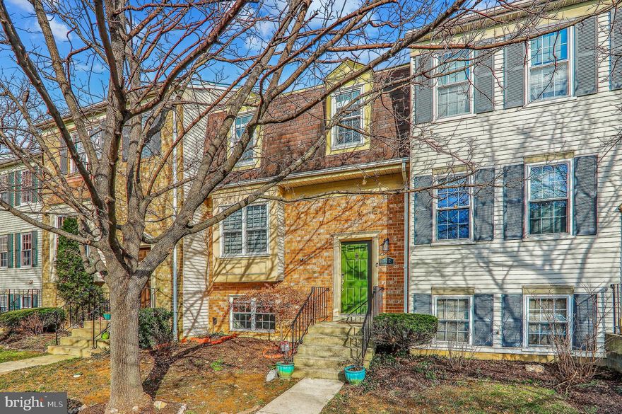 This stunning 4-bedroom, 3.5 bathroom townhome is a rare find in the heart of Rockville, offering a perfect combination of modern comfort and convenience.  Located in a top-tier school district, this home features an open floor plan with sleek hardwood floors throughout.  The kitchen boasts stainless steel appliances, quartz countertops, 42" cabinets, and a large deck that overlooks serene green space - ideal for outdoor relaxation.  The walk-out lower level also features hardwood floors and a cozy patio.  
Situated just a short distance from Rockville Town Center, this property offers easy access to a variety of shopping and dining options.  It's also within walking distance of Montgomery College and the Metro, making it an unbeatable location for both work and leisure.