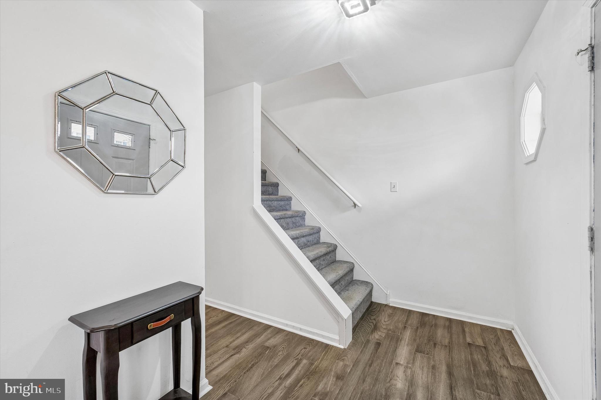 RIDLEY PARK - Residential