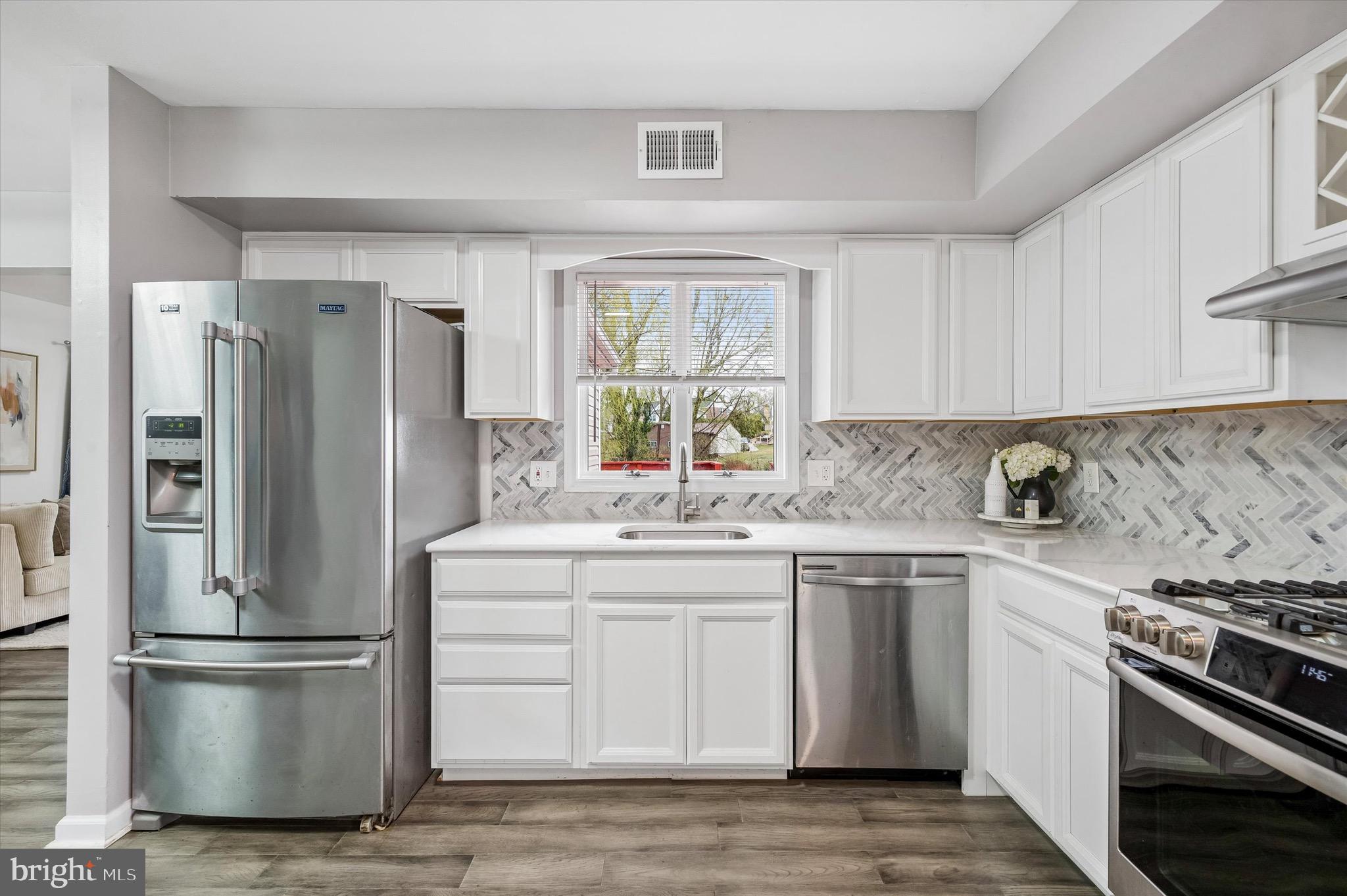 RIDLEY PARK - Residential