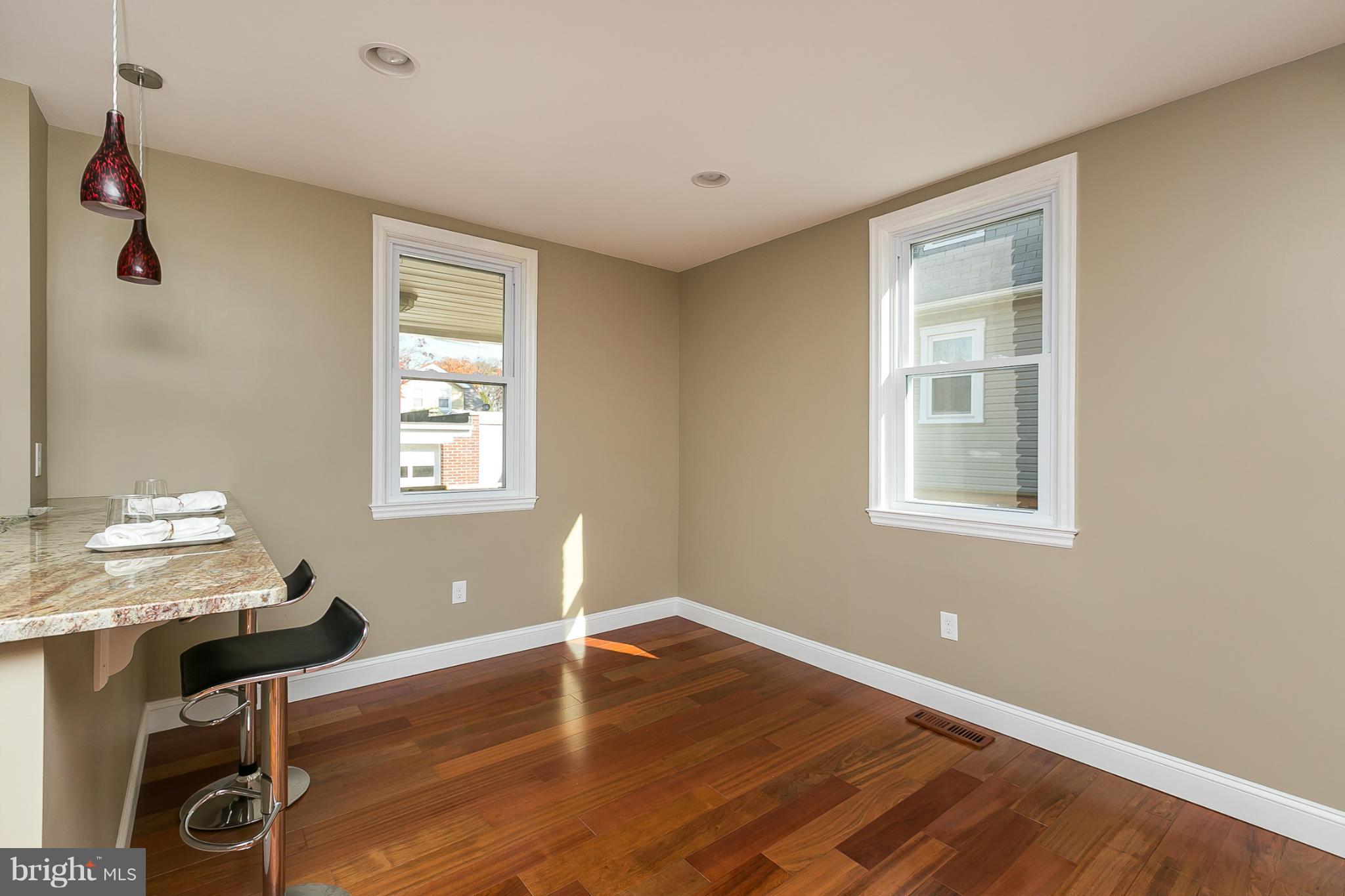 PARKVILLE - Residential