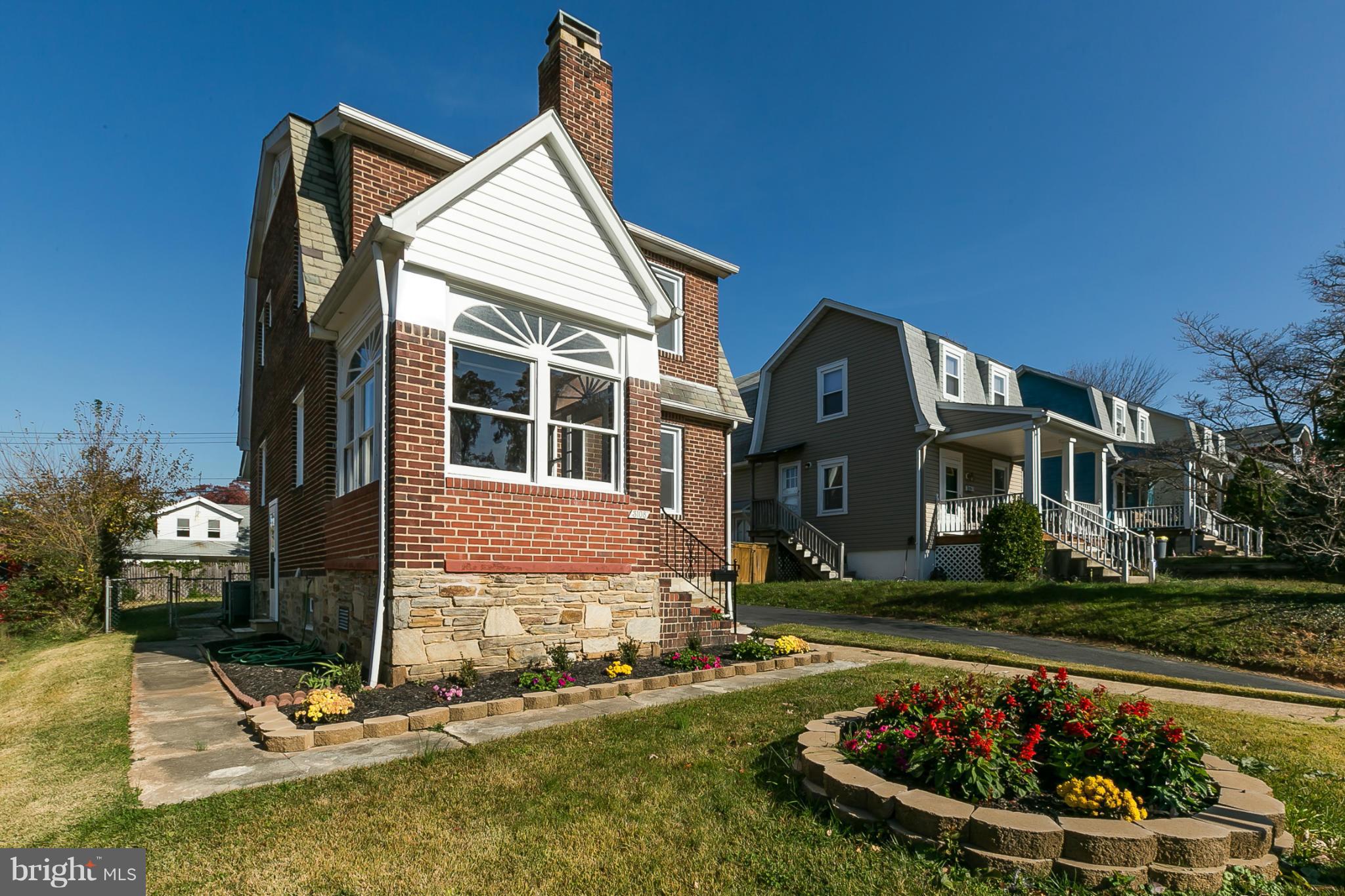 PARKVILLE - Residential