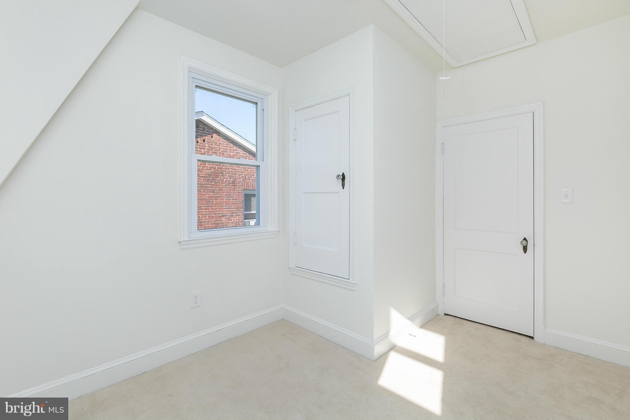 PARKVILLE - Residential