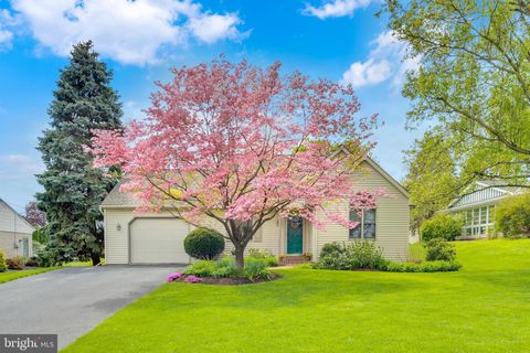 Photo of 336 Sun Valley Drive, Leola, PA 17540 (MLS # PALA2050030)