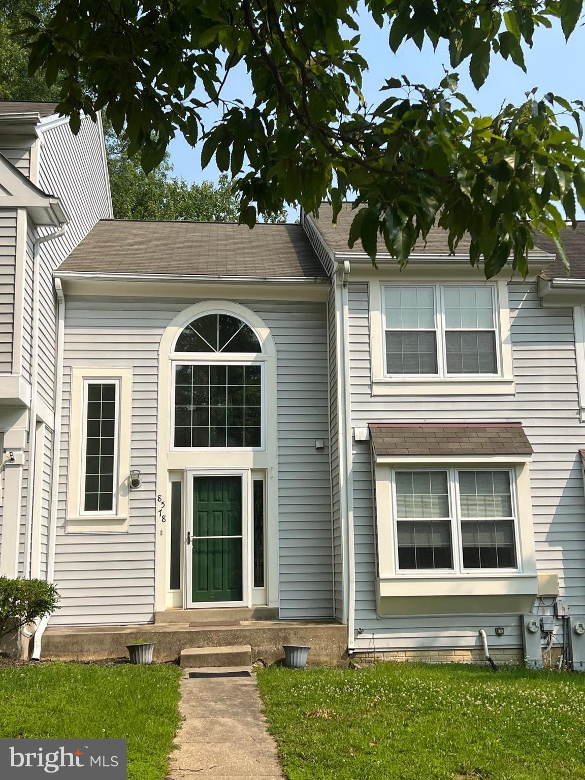 Discover this charming and spacious 3-bedroom, 4-bathroom (3 full, 1 half) townhouse available for rent in the sought-after Long Gate subdivision of Ellicott City.
Step inside to a welcoming two-story foyer. The main level features a bright living room and dining room , complemented by a practical eat-in kitchen and breakfast room with vinyl flooring. This level also opens to a private patio and fenced backyard, perfect for outdoor enjoyment.
The upper level hosts all three carpeted bedrooms, including a primary suite with a vaulted ceiling and an en-suite bath.
The finished lower level provides additional versatile living space, including a family/media room , a wet bar, a laundry nook, and a full bathroom. A bonus room on this level is ideal for a home office, gym.
Conveniently located, this townhouse offers easy access to major commuting routes, shopping, and dining options. Top-rated Howard County Public Schools are nearby, including Veterans Elementary (0.5 mi), Ellicott Mills Middle (0.2 mi), and Centennial High (3.2 mi).Public water and sewer services. On-street, uncovered parking available.