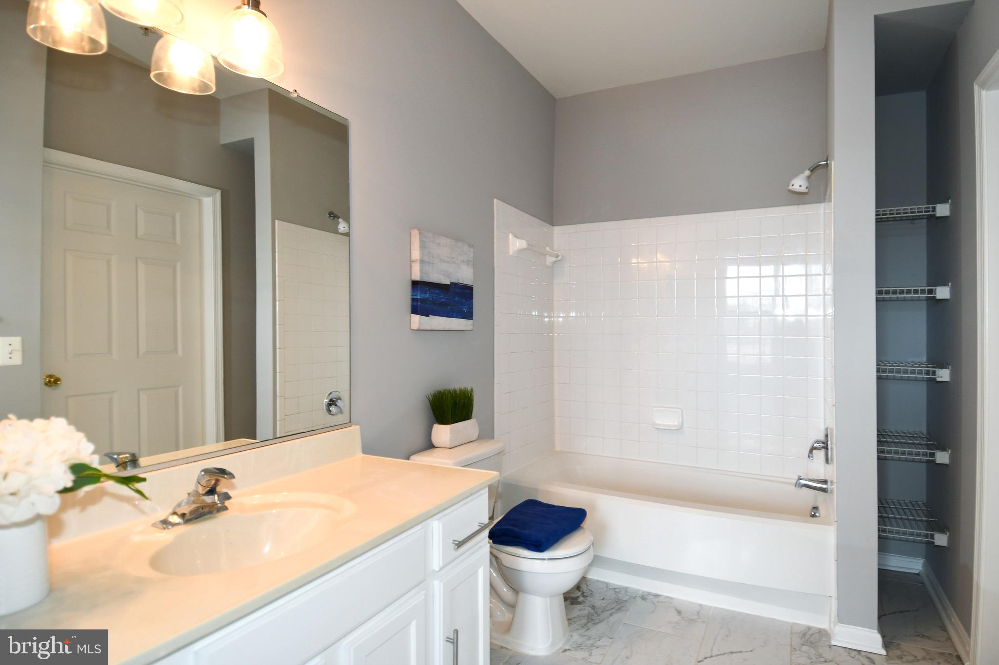 BOWIE TOWERS - Residential