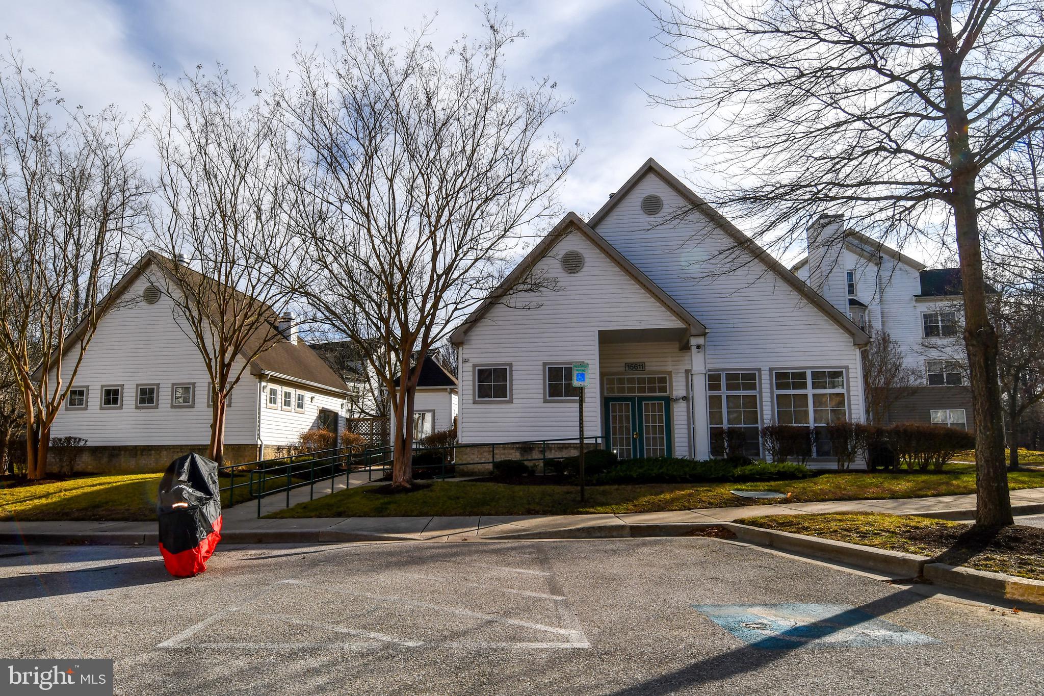 BOWIE TOWERS - Residential