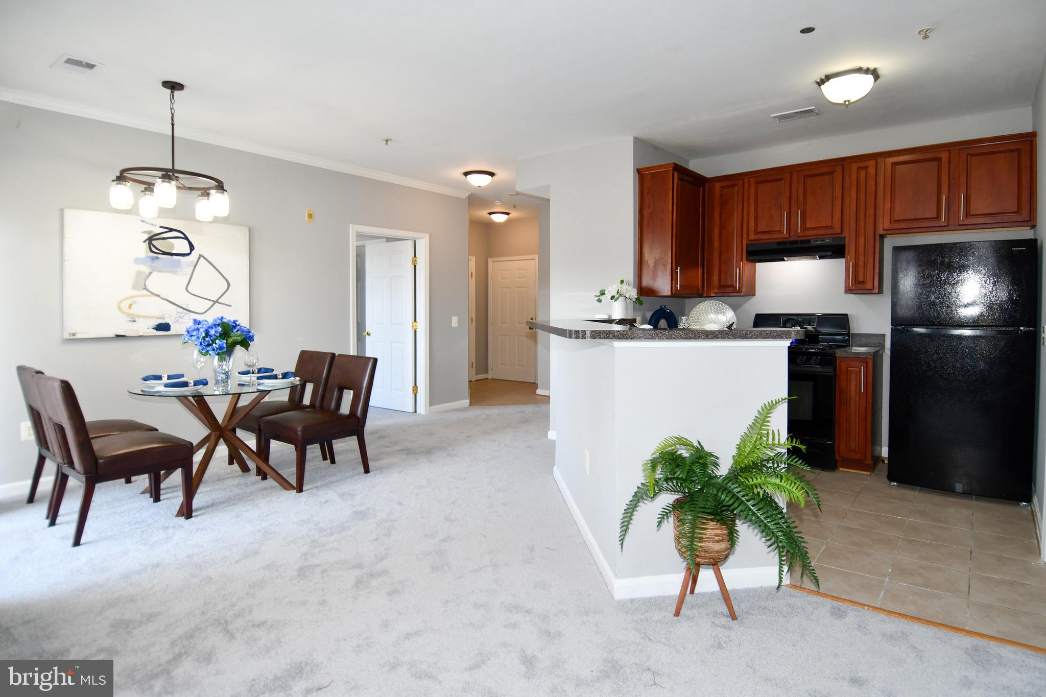 BOWIE TOWERS - Residential