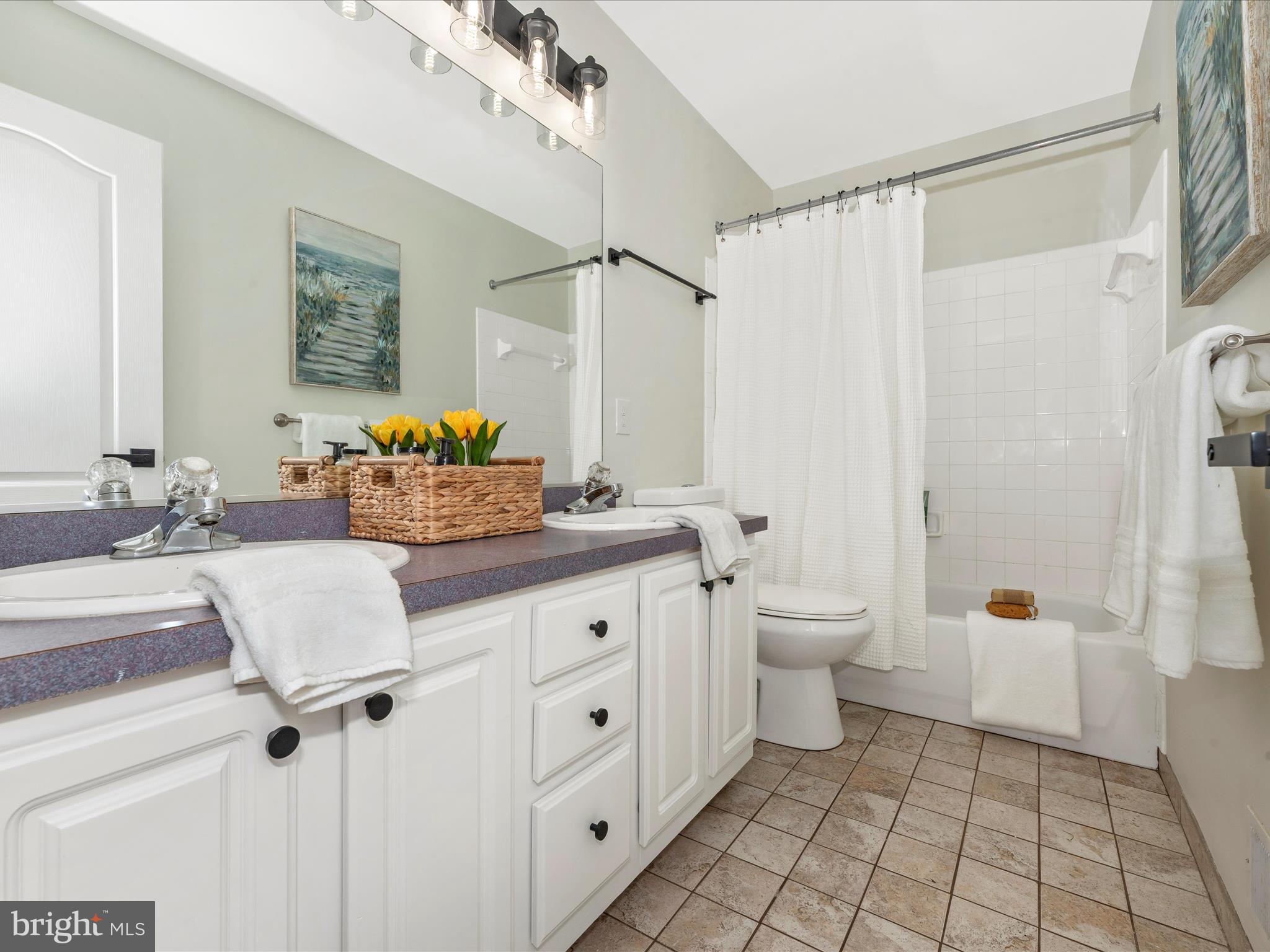 SUMMIT RIDGE - Residential