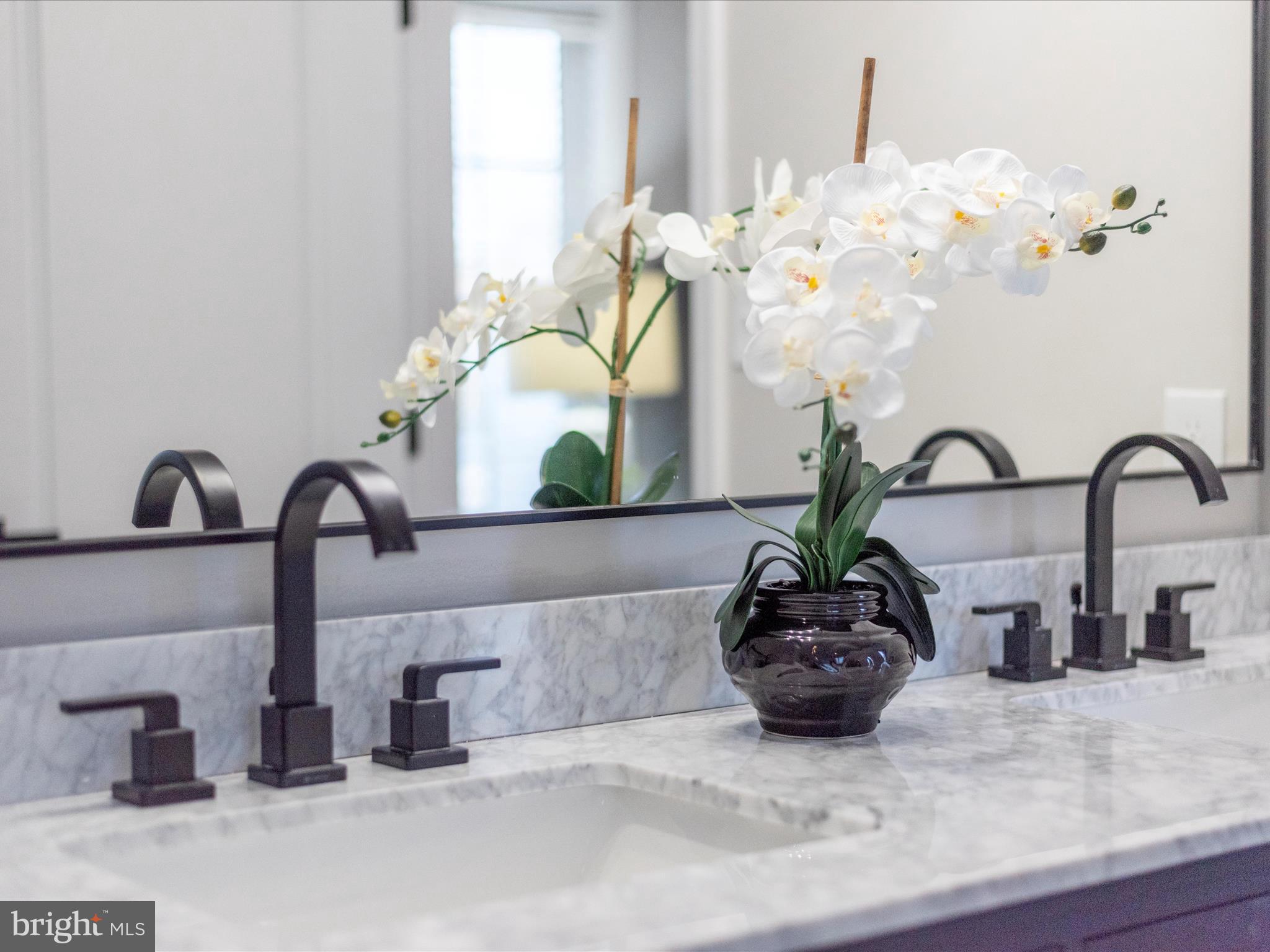 SUMMIT RIDGE - Residential