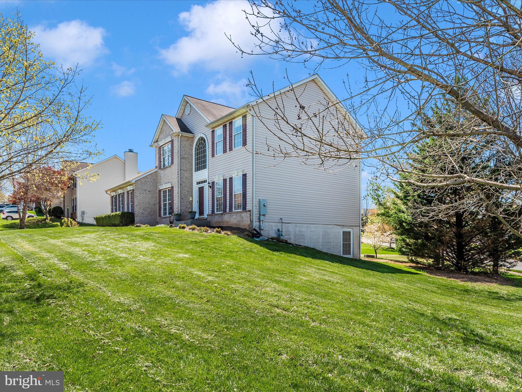 SUMMIT RIDGE - Residential