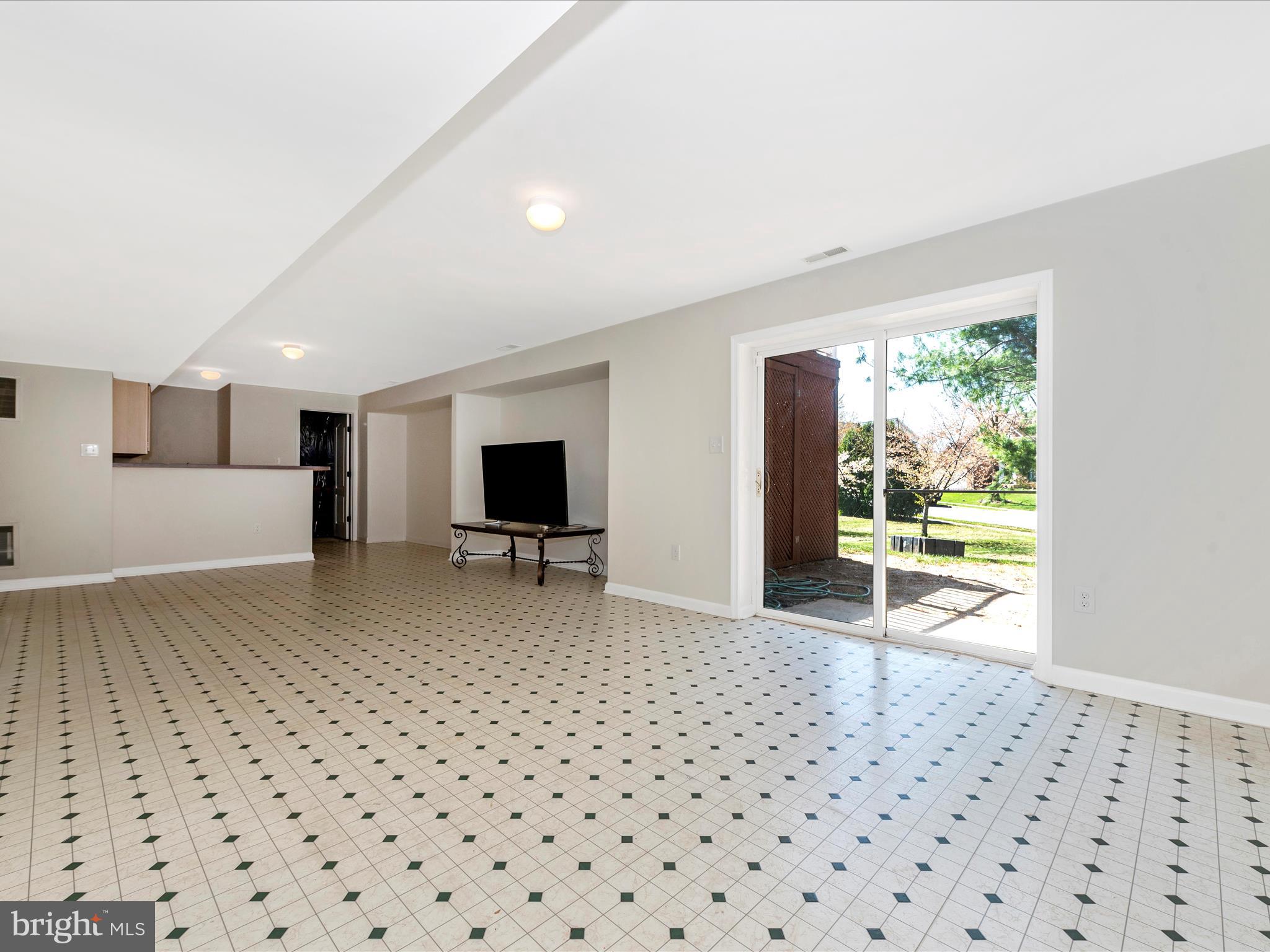 SUMMIT RIDGE - Residential