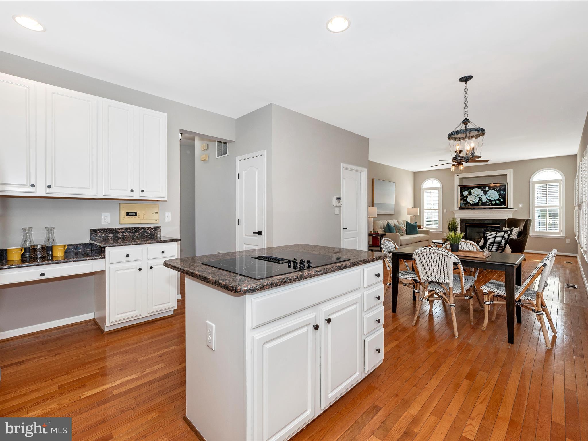 SUMMIT RIDGE - Residential