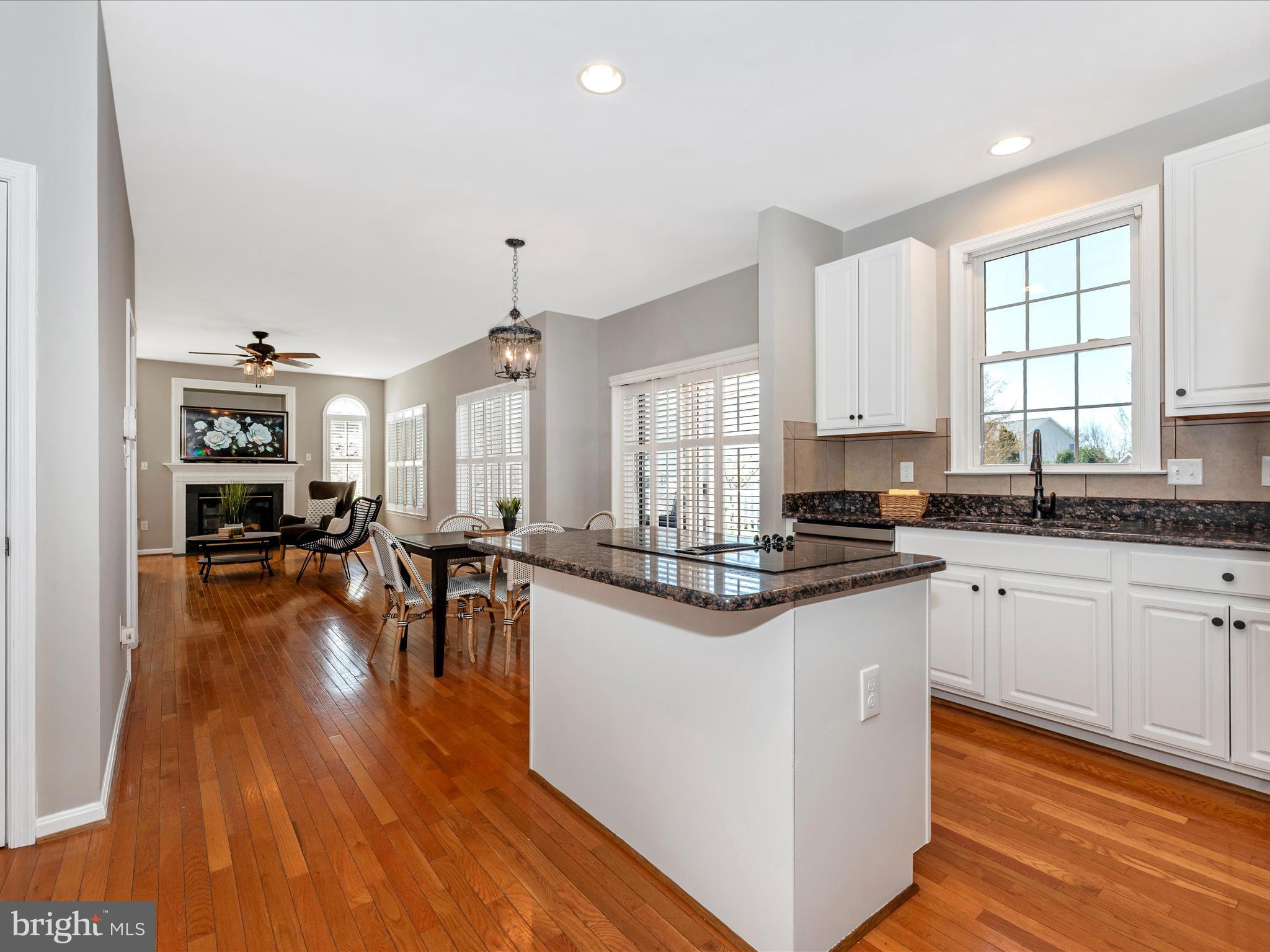 SUMMIT RIDGE - Residential