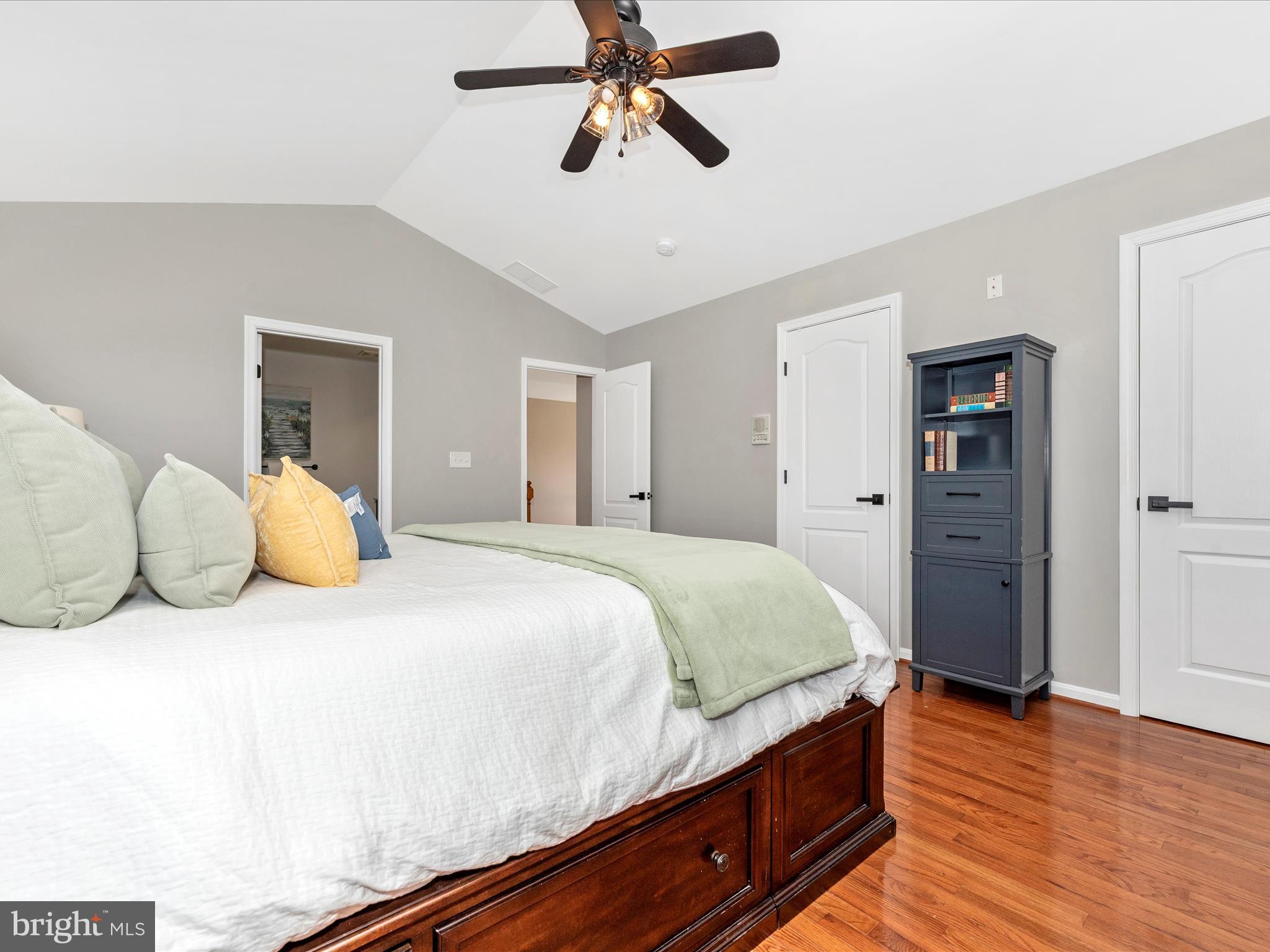 SUMMIT RIDGE - Residential