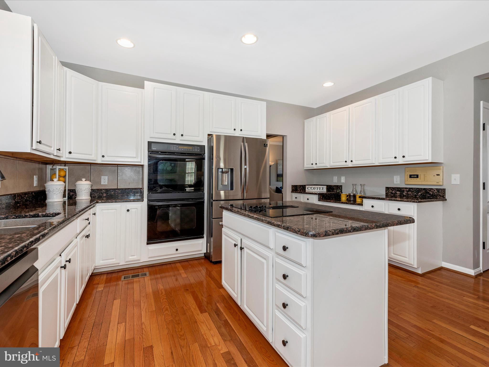 SUMMIT RIDGE - Residential