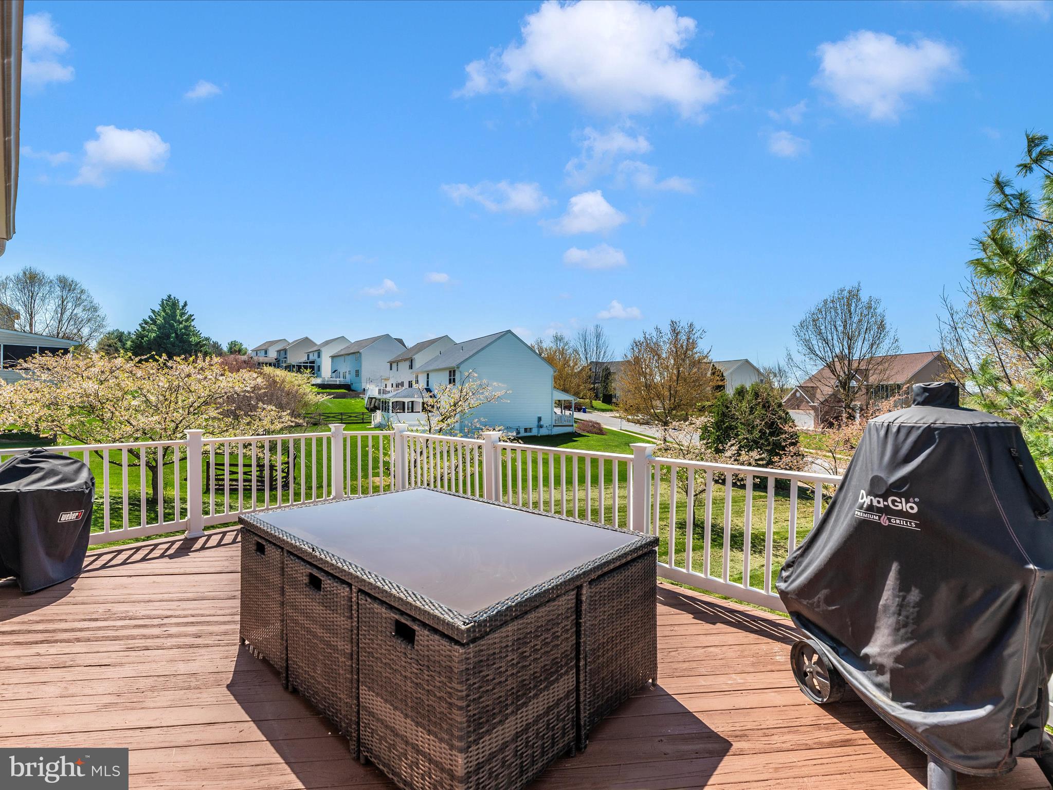 SUMMIT RIDGE - Residential