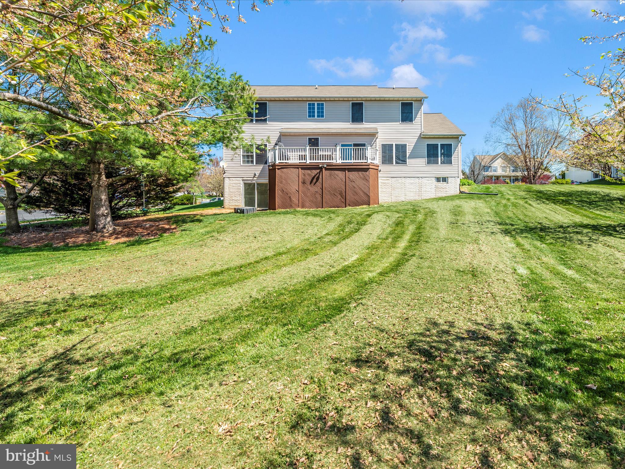 SUMMIT RIDGE - Residential