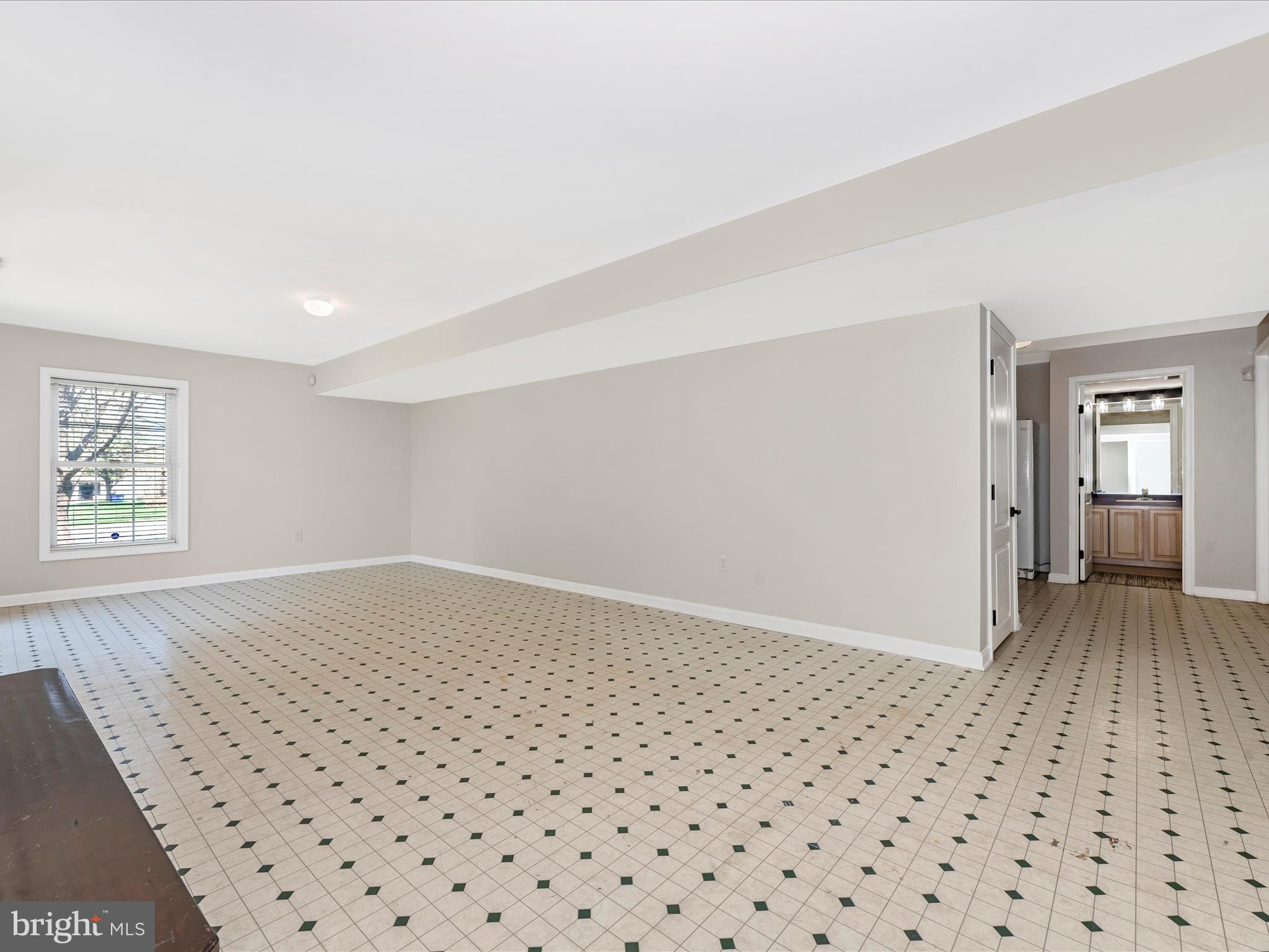 SUMMIT RIDGE - Residential