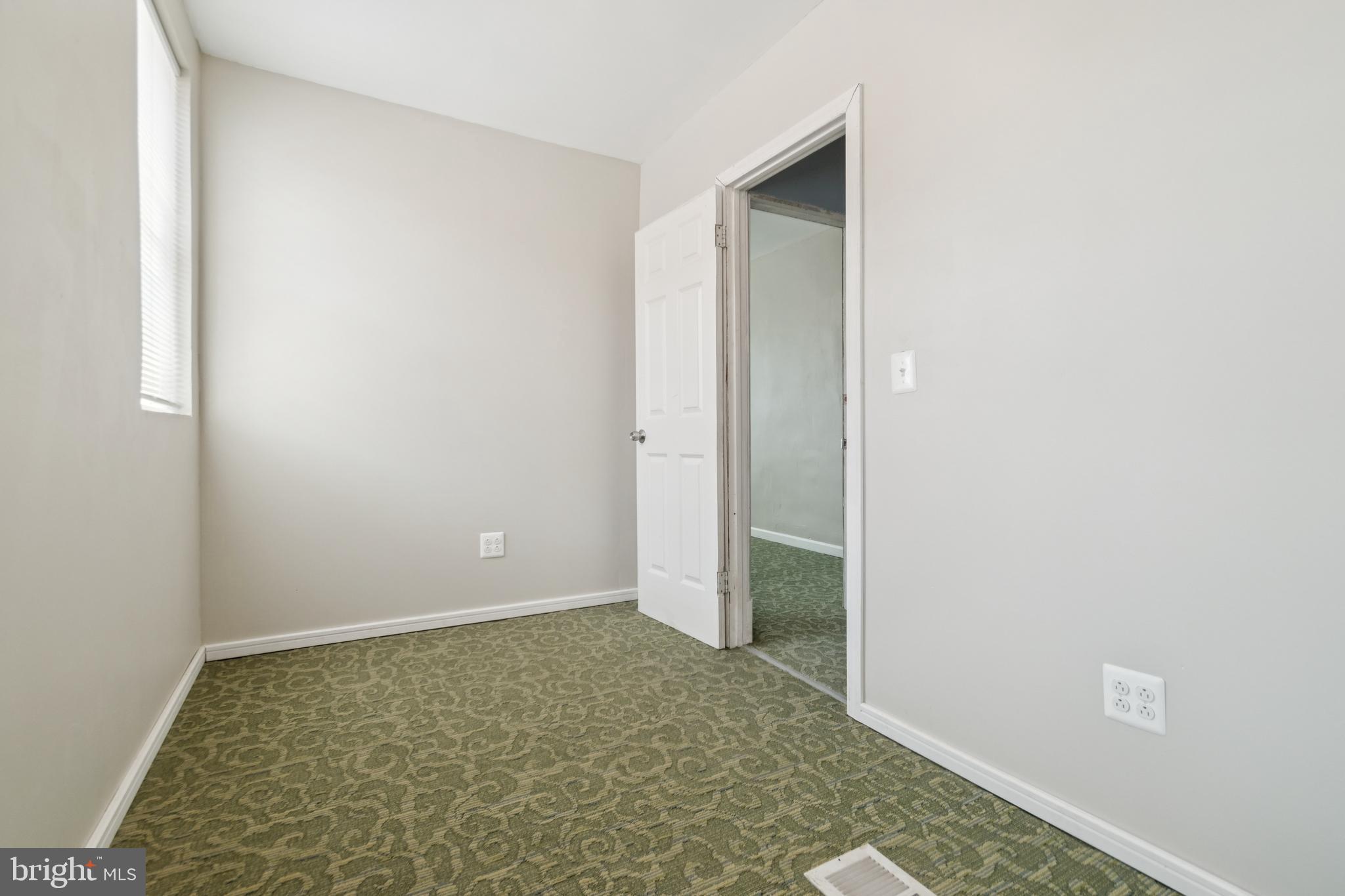 SHIPLEY HILL - Residential