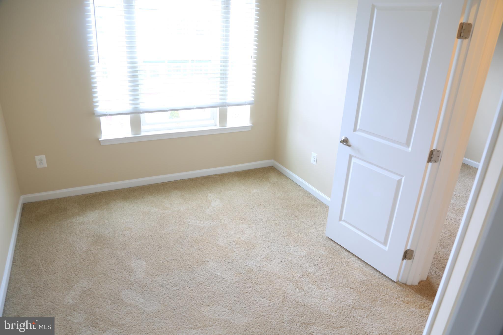 TANYARD SPRINGS - Residential Lease