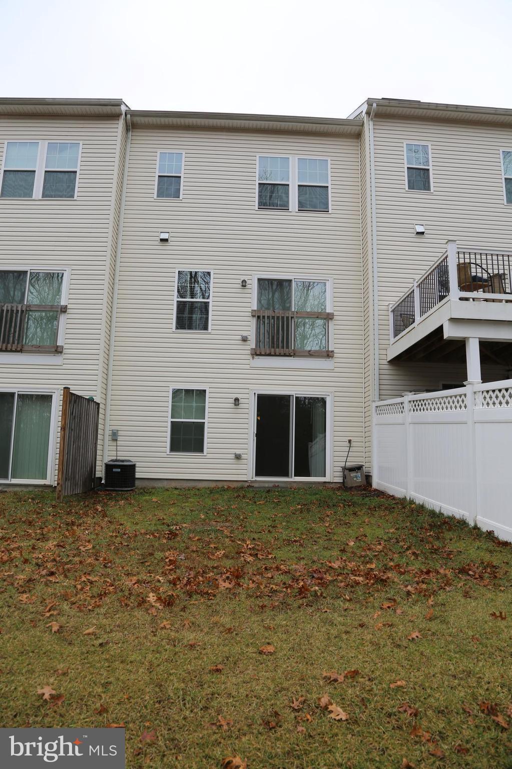 TANYARD SPRINGS - Residential Lease