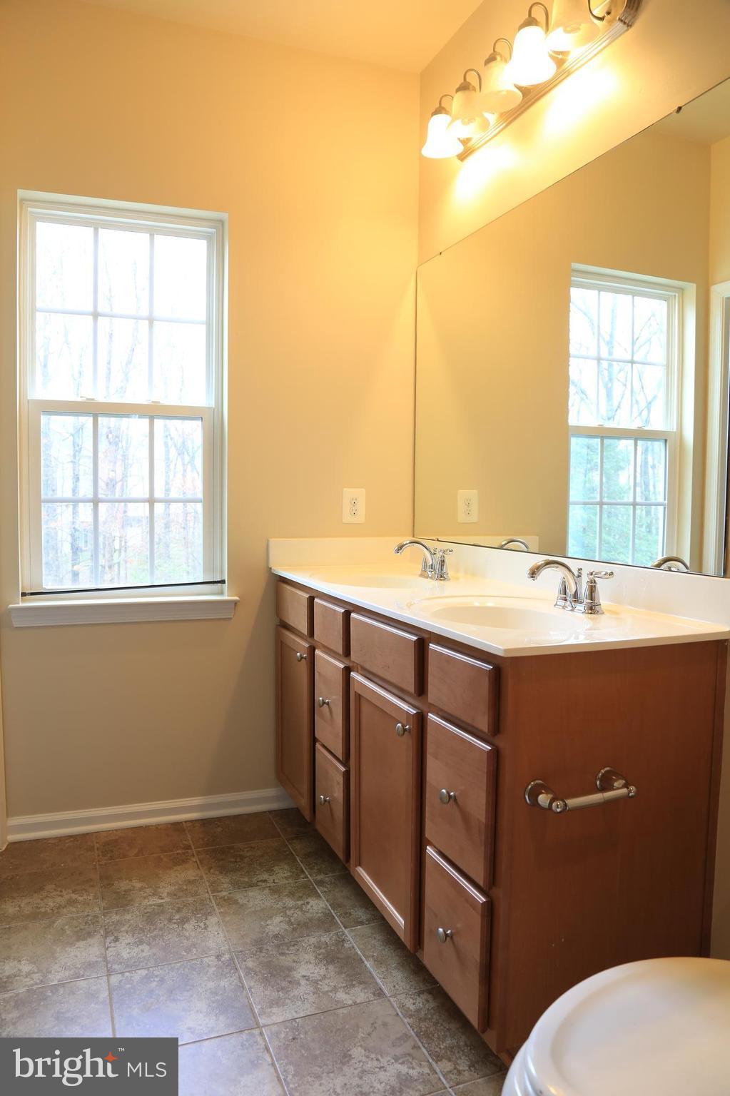 TANYARD SPRINGS - Residential Lease