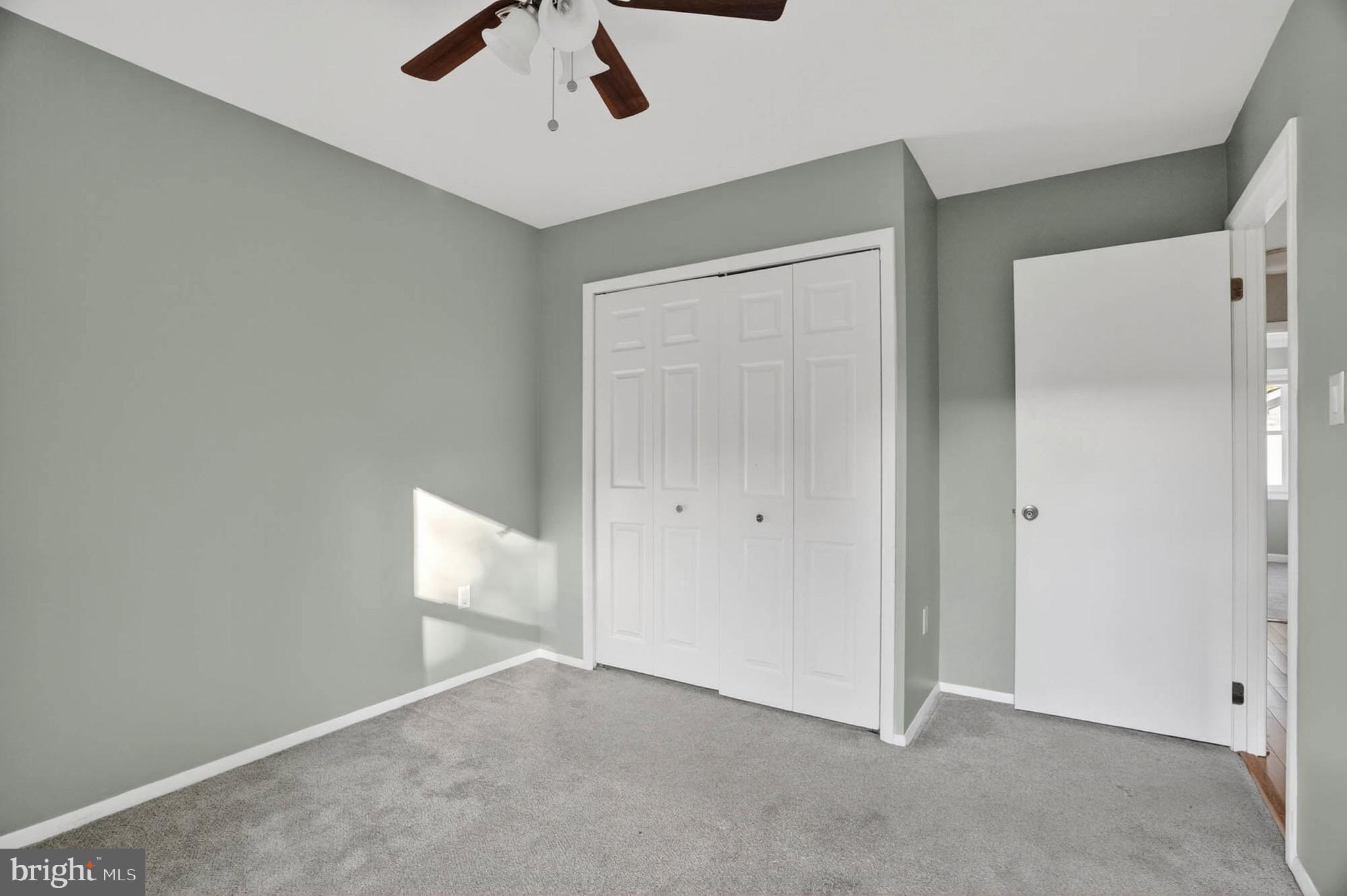 CROFTON MEADOWS - Residential Lease