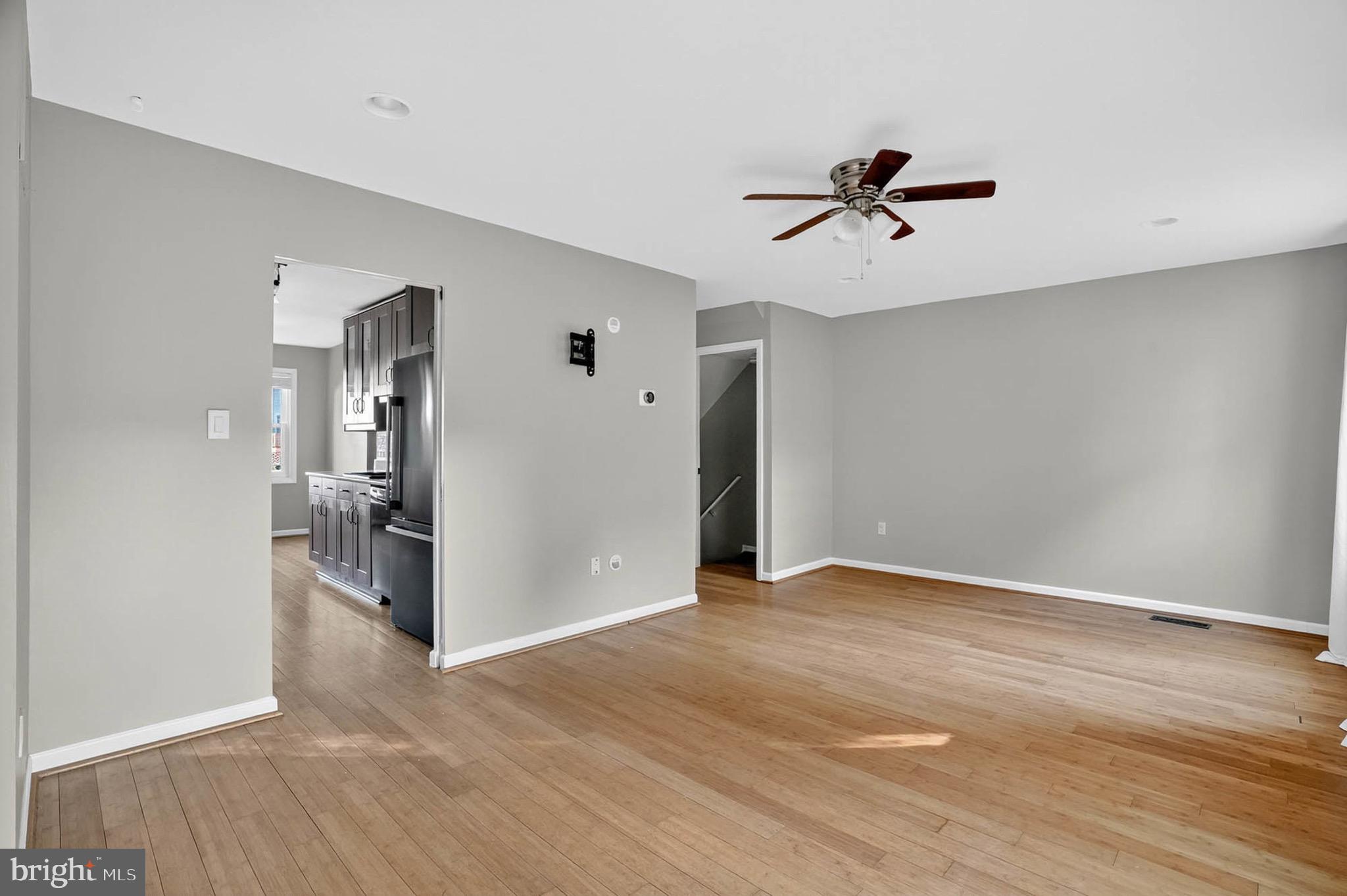 CROFTON MEADOWS - Residential Lease